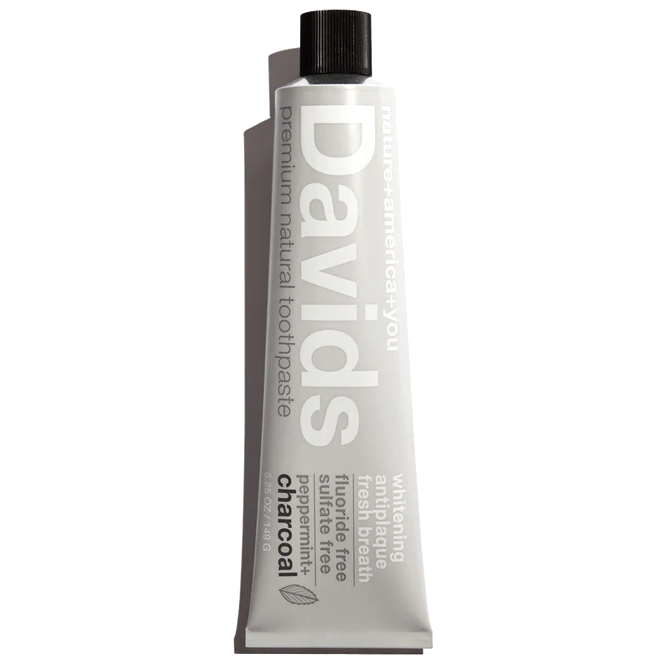 Premium toothpaste / charcoal+peppermint