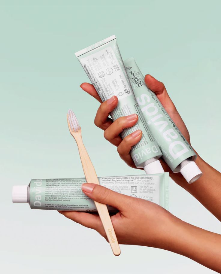 Premium toothpaste / peppermint