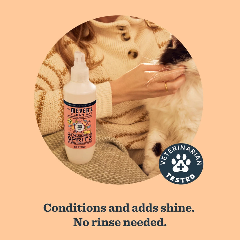 Mrs. Meyer's Clean Day White Peach Cat Deodorizing Spritz 8 fl. oz.